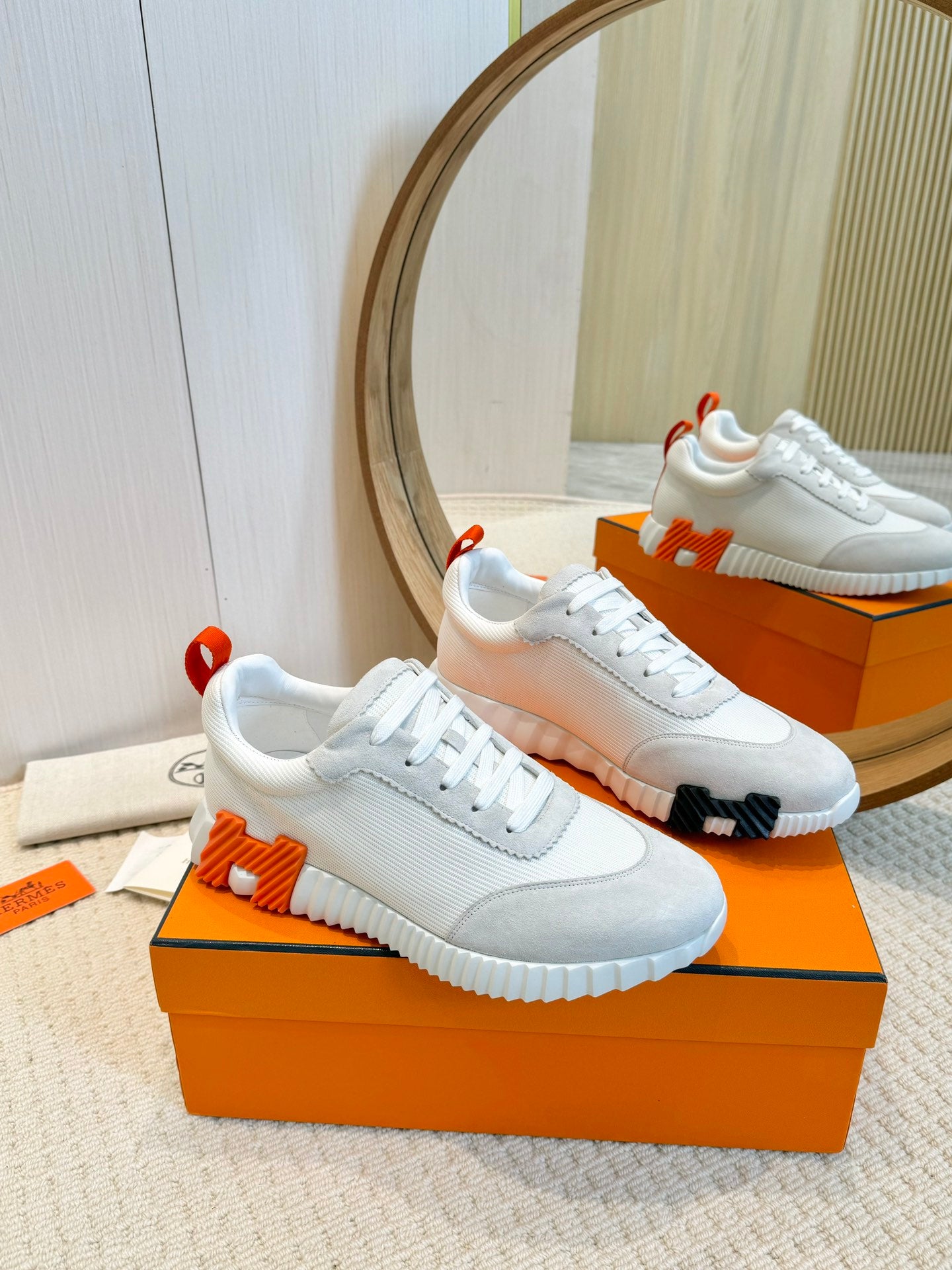 Herms Couple Unisex Sneakers for Men and Women