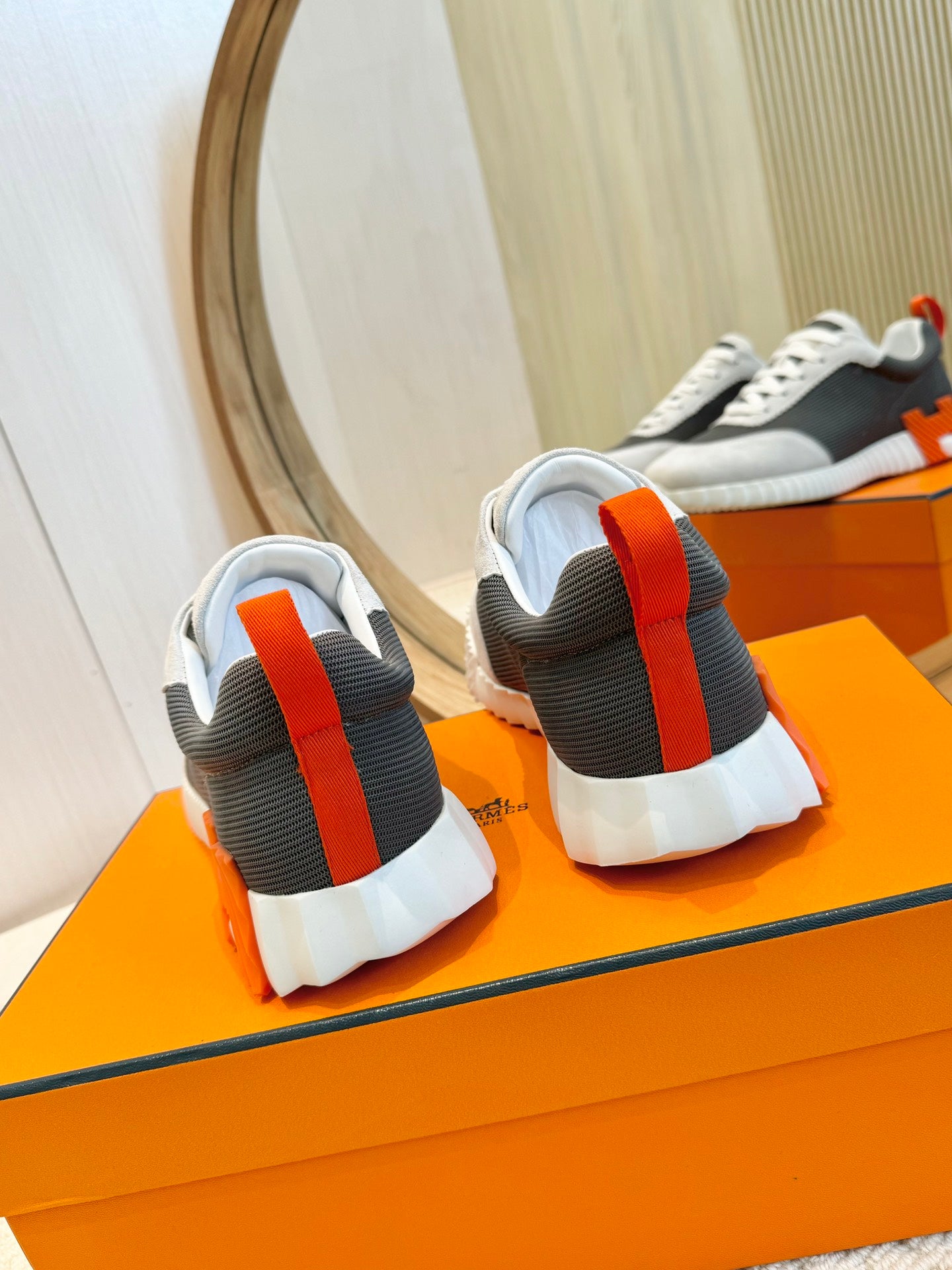 Herms Couple Unisex Sneakers for Men and Women