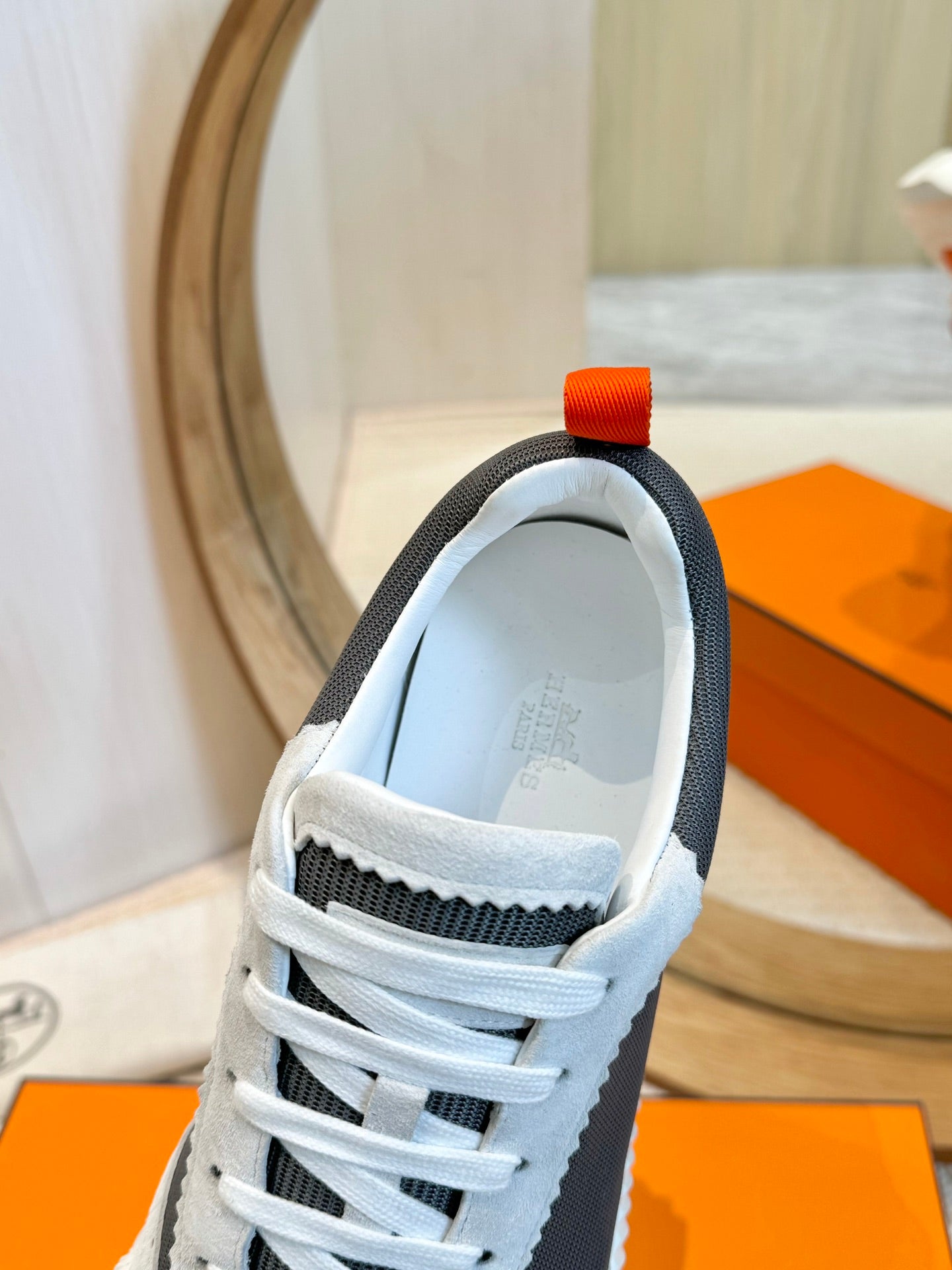 Herms Couple Unisex Sneakers for Men and Women