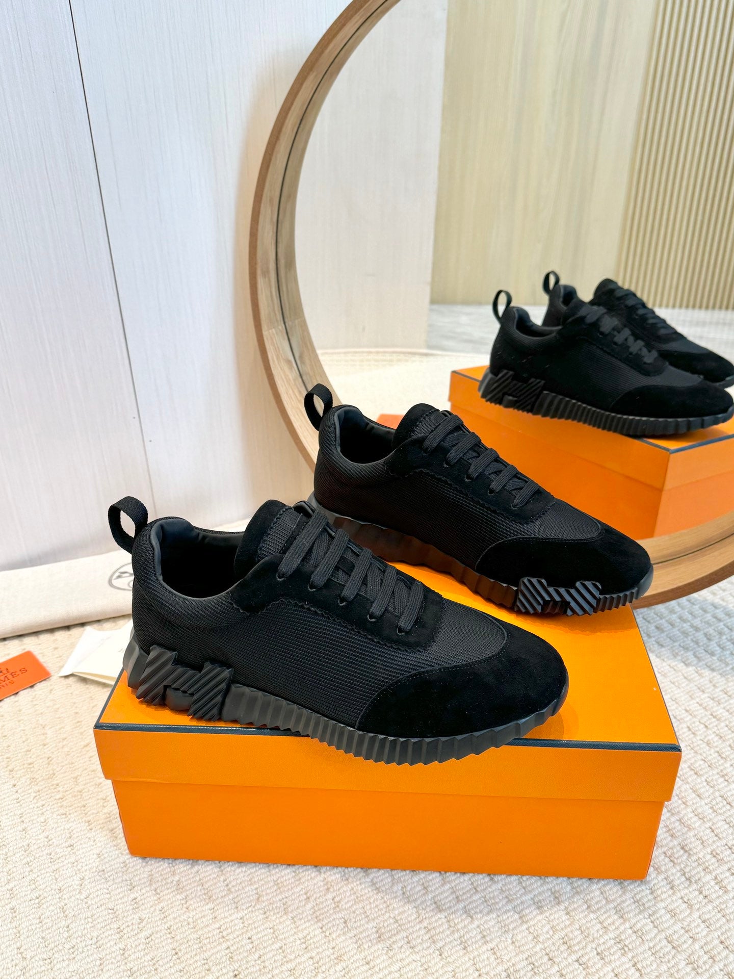 Herms Couple Unisex Sneakers for Men and Women