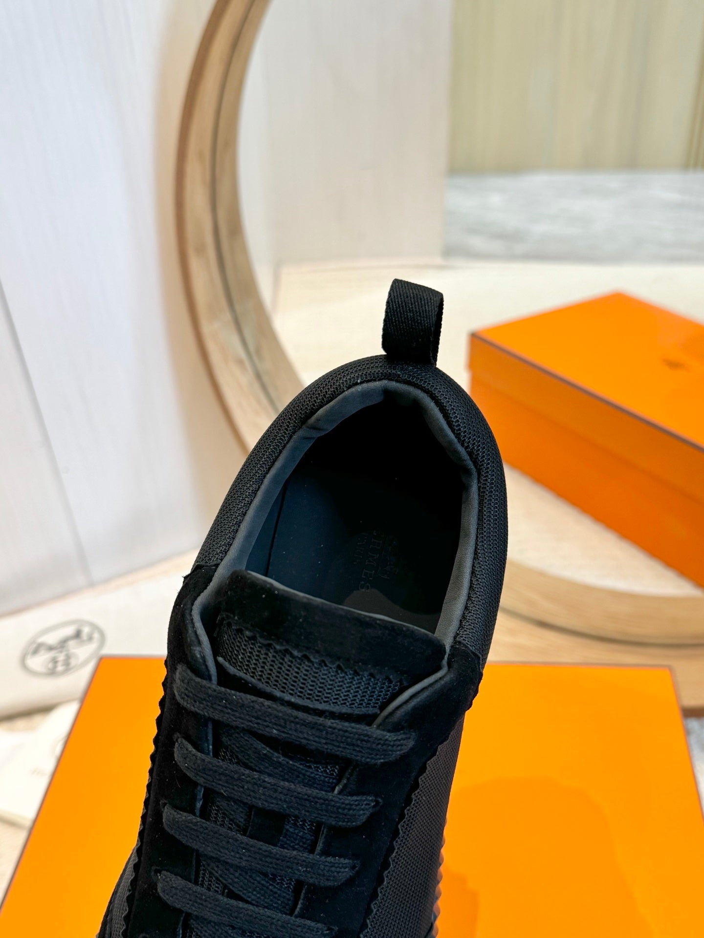 Herms Couple Unisex Sneakers for Men and Women