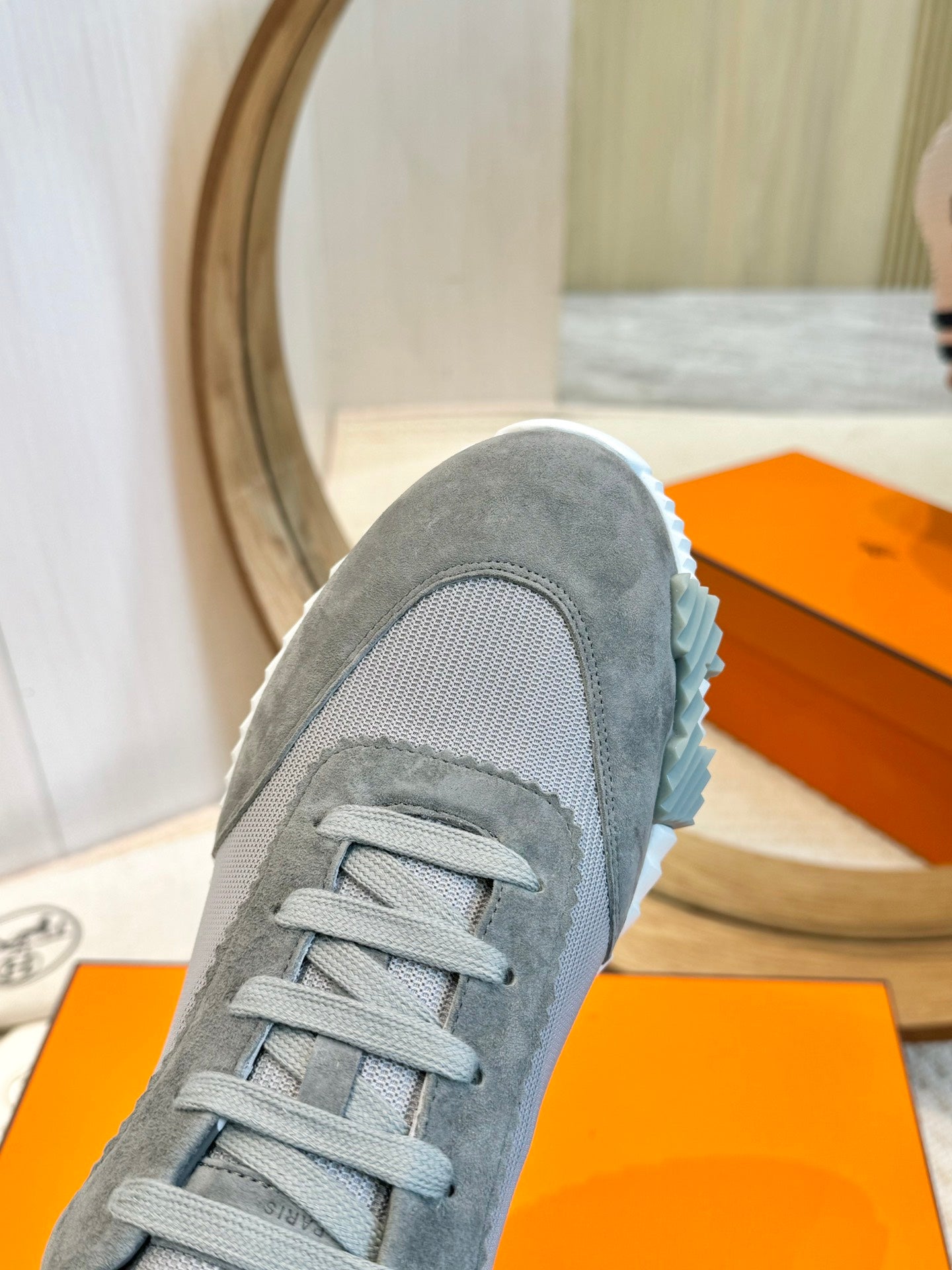 Herms Couple Unisex Sneakers for Men and Women