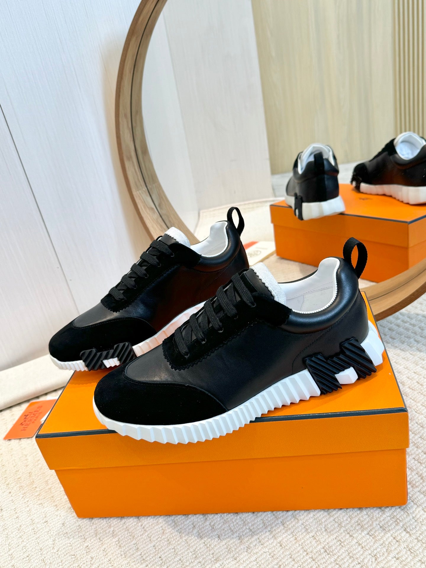 Hrmes Couple Unisex Sneakers for Men and Women Pre Order