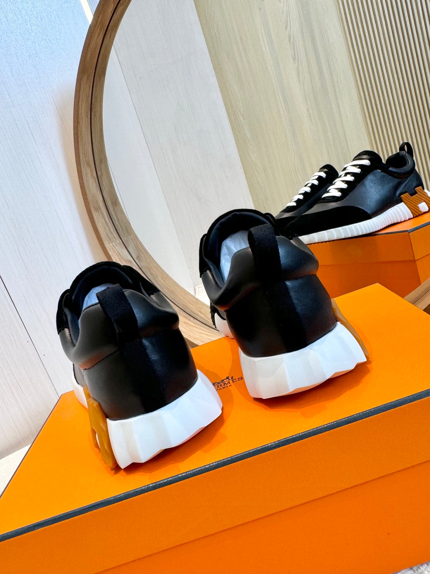 Hrmes Couple Unisex Sneakers for Men and Women Pre Order