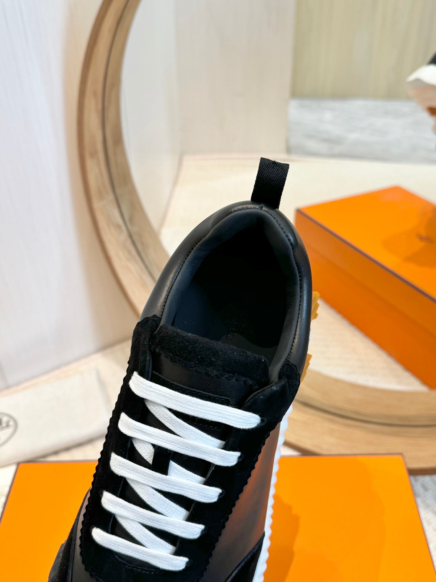 Hrmes Couple Unisex Sneakers for Men and Women Pre Order