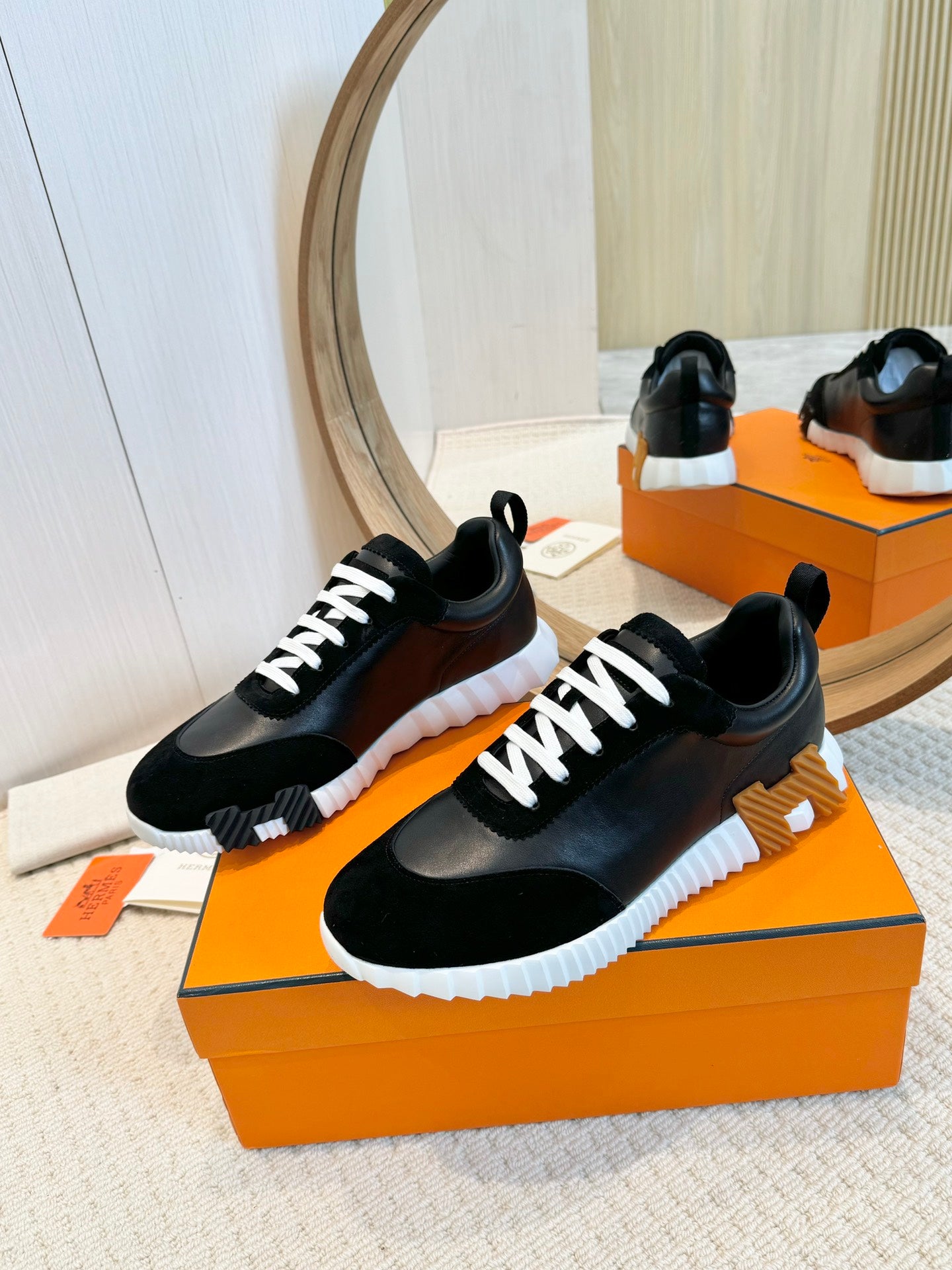Hrmes Couple Unisex Sneakers for Men and Women Pre Order
