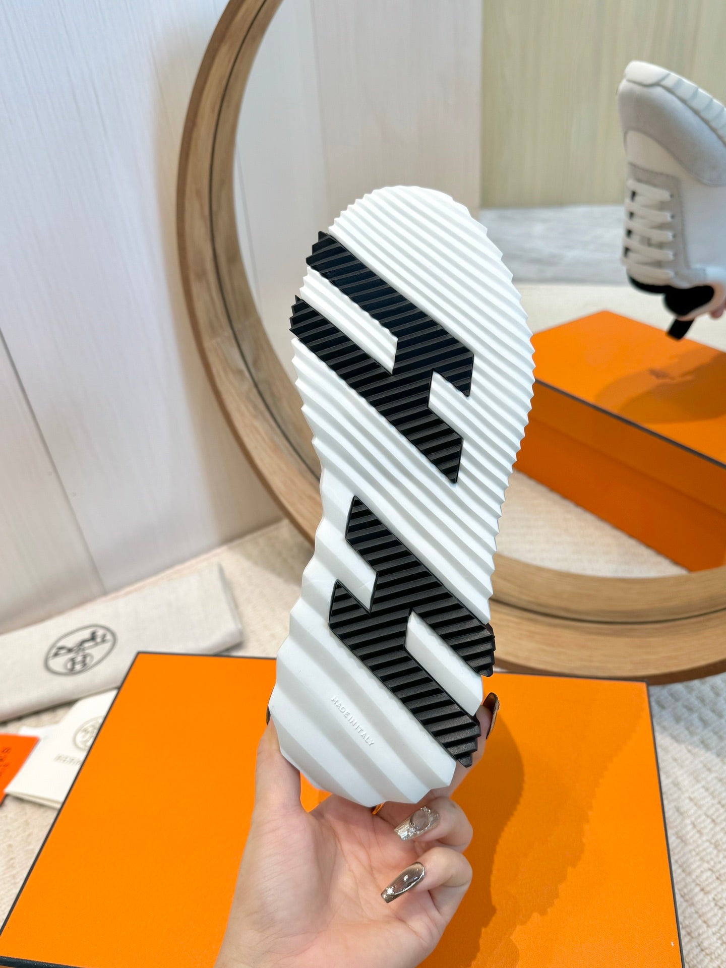 Hrmes Couple Unisex Sneakers for Men and Women Pre Order