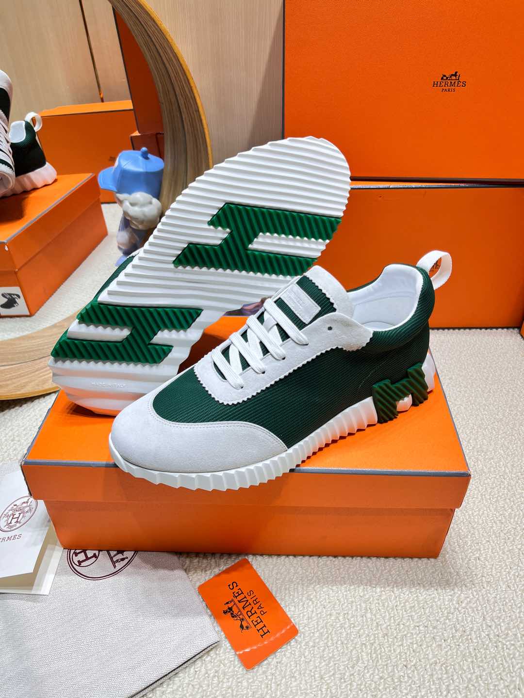 Hrmes Couple Unisex Sneakers for Men and Women Pre Order