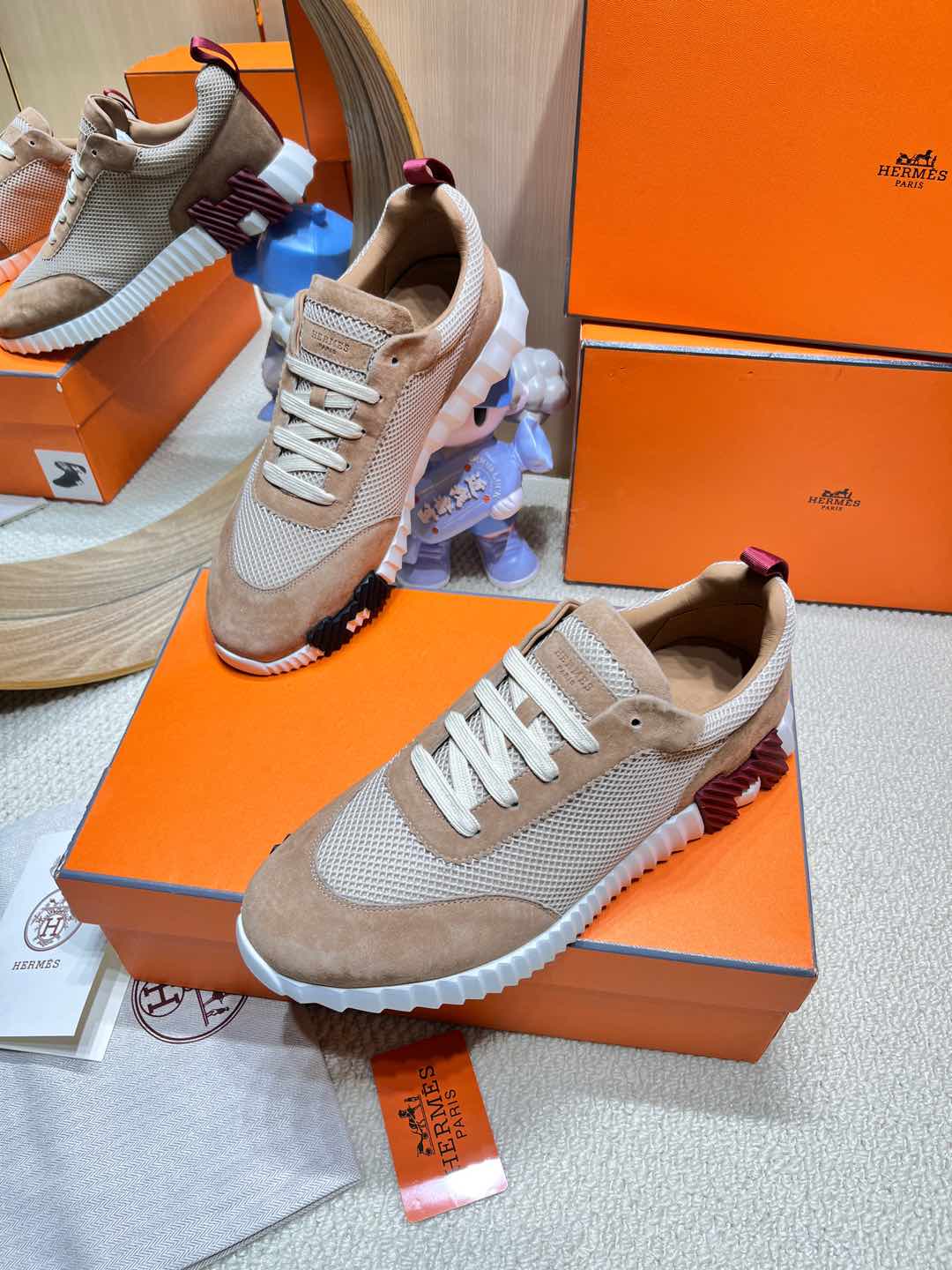Hrmes Couple Unisex Sneakers for Men and Women Pre Order