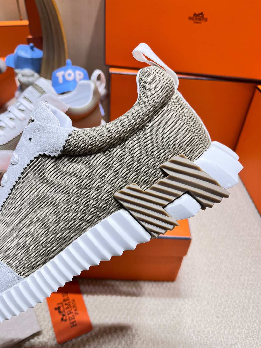 Hrms Couple Unisex Sneakers for Men and Women Pre Order