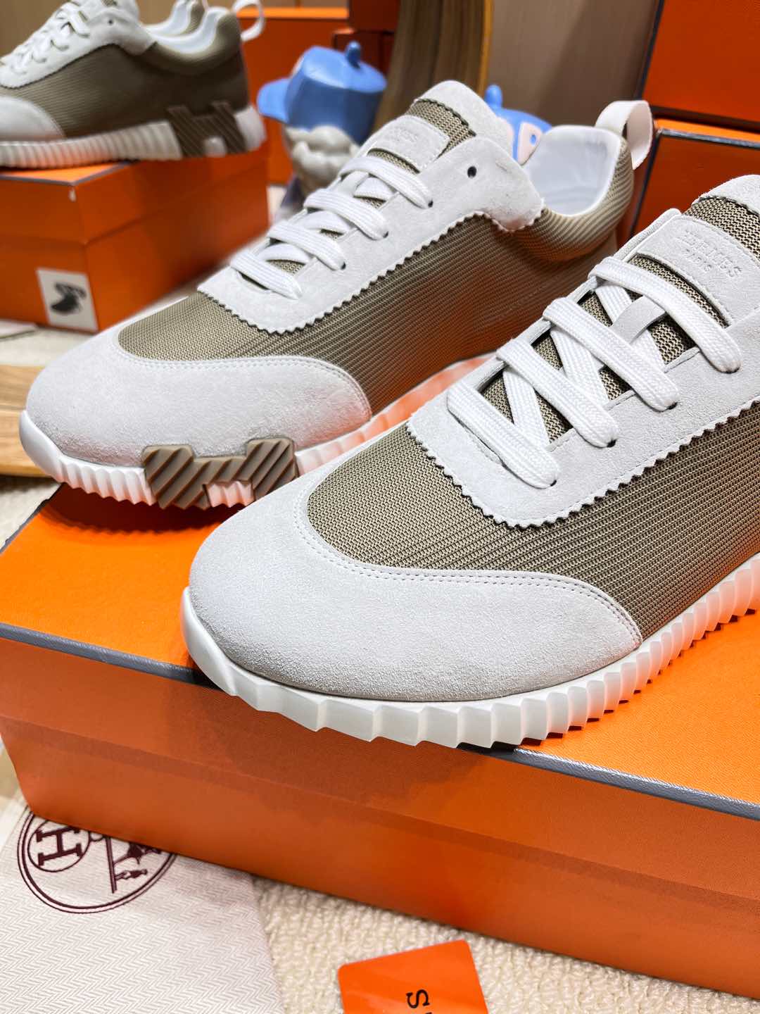 Hrms Couple Unisex Sneakers for Men and Women Pre Order