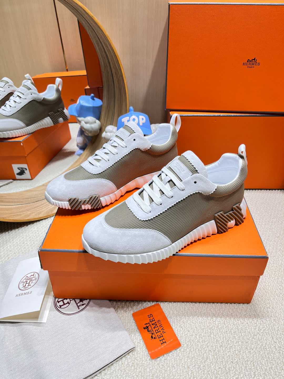 Hrms Couple Unisex Sneakers for Men and Women Pre Order